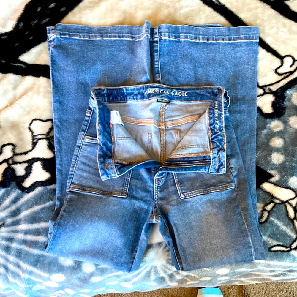 American Eagle Womens Super Hi-Rise Flare size 8